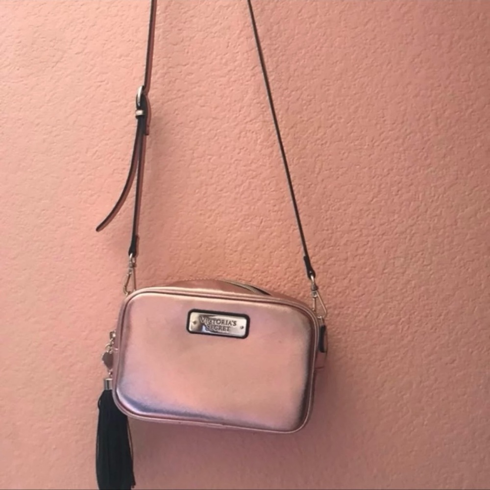 VICTORIAS SECRET CROSSBODY BAG
